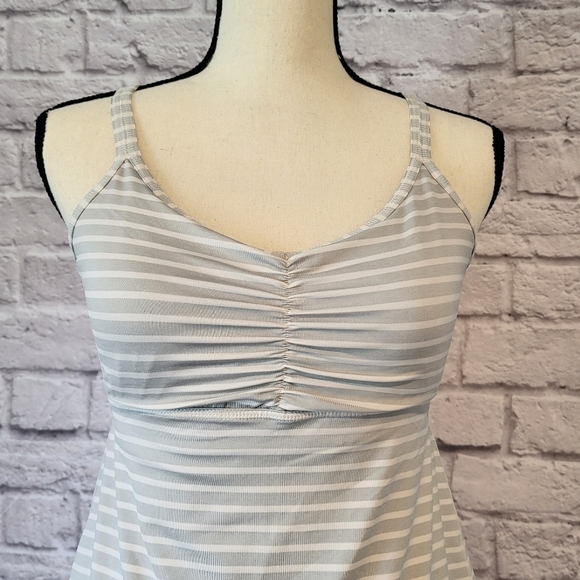 Prana light gray white striped strappy crisscross back detail tank top size S - Picture 4 of 9